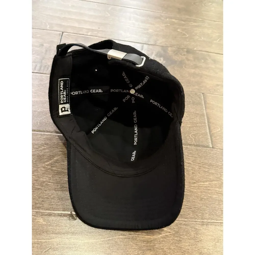 Portland Gear Mens Black “P” Oregon Map Wool Blend Leather Strapback Hat Cap